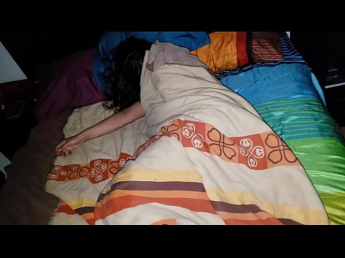 ❤️ Stepson berating sua jovem madrasta enquanto ela dorme. ️❌ Sexo vídeo em nós pt-br.xxxlfv.top ﹏